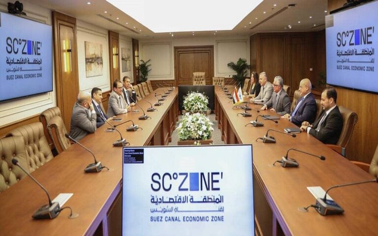 «الأهرام للكيماويات» توقع عقد إقامة مجمع لإنتاج الفورمالدهيد في السخنة بـ10 ملايين دولار