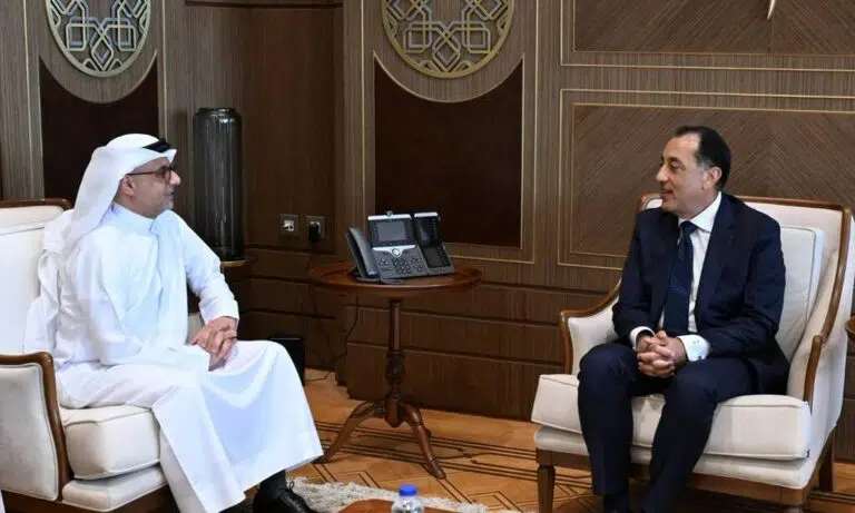 رئيس الوزراء يتابع مستجدات الموقف التنفيذي لمشروعات تطوير مدينة “رأس الحكمة” رئيس الوزراء يتابع مستجدات الموقف التنفيذي لمشروعات تطوير مدينة "رأس الحكمة"
