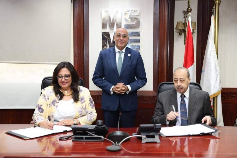 "تنمية المشروعات" يضخ 100 مليون جنيه للمشروعات متناهية الصغر في سوهاج