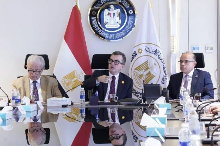 بمشاركة نائب رئيس الوزراء.. وزير التخطيط يترأس مجلس إدارة «بنك الاستثمار القومي» بمشاركة نائب رئيس الوزراء.. وزير التخطيط يترأس مجلس إدارة «بنك الاستثمار القومي»