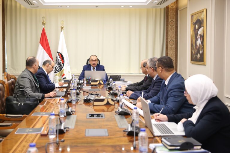 كيما للأسمدة ومصر للألومنيوم تواصلان خفض الانبعاثات الكربونية لتعزيز الصادرات