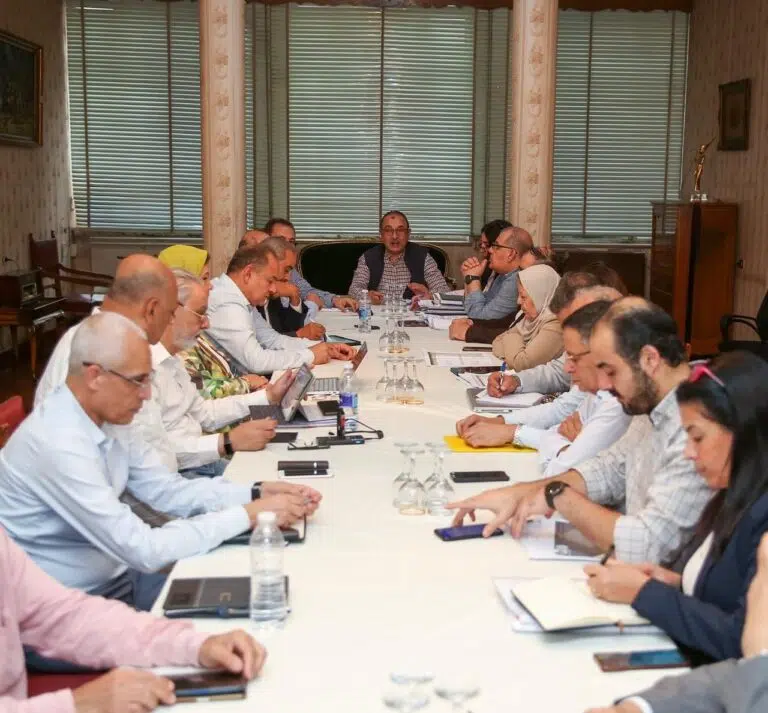 قطاع الأعمال العام: رفع طاقة إنتاج الغزل إلى 133 ألف طن سنويًا