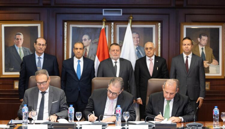 بالخطوات.. البنك الأهلي المصري يشارك في مبادرة «افتح حسابك في مصر» للعاملين بالخارج