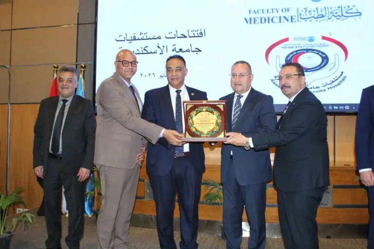 تكريم «إيثيدكو» تقديراً لمساهماتها في دعم وتطوير المشروعات الصحية بجامعة الإسكندرية